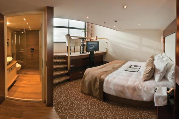 Floating Nile View Apartment Cairo