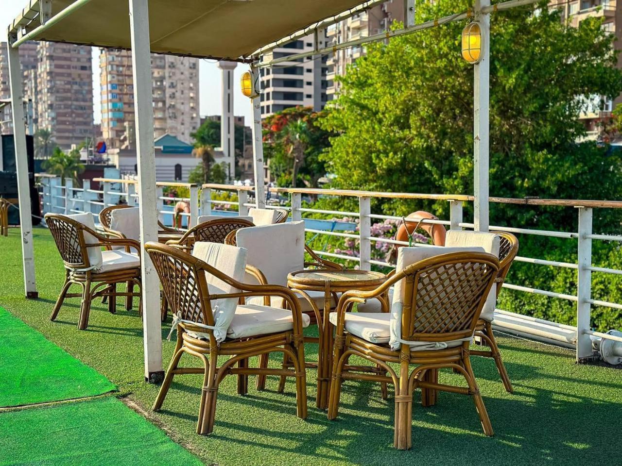 Floating Nile View Apartment Cairo